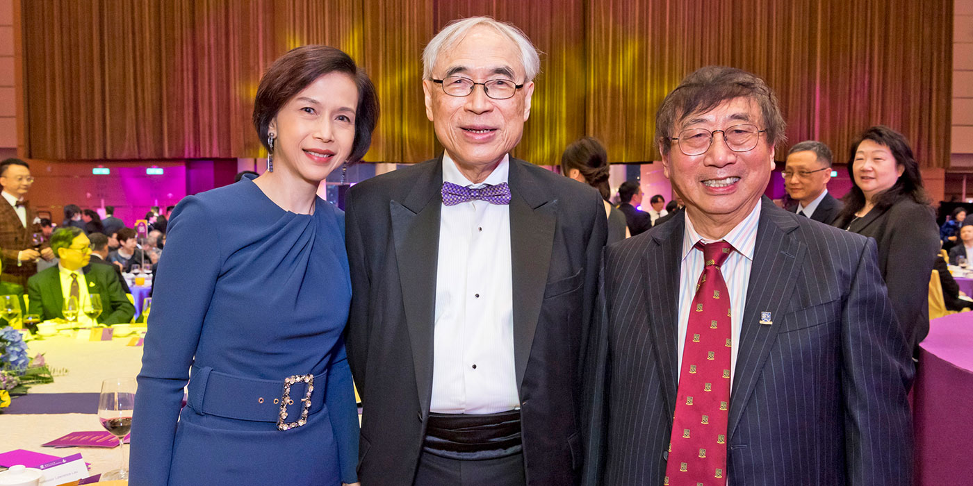 Former CUHK’s Vice-Chancellor Professor Lawrence J. Lau, Mrs Lau (centre and left) and Dr Li Wo-hing